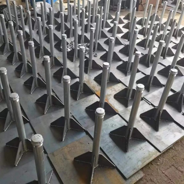 可克达拉鑫亿呈沉降板生产